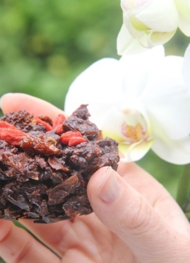 Berry Chocolate Crackle recipe by Buffy Ellen of Be Good Organics - vegan and gluten free!