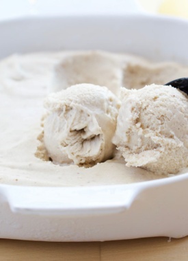 Best Ever Banana Ice Cream with only 6 ingredients! Vegan, paleo and refined sugar free.