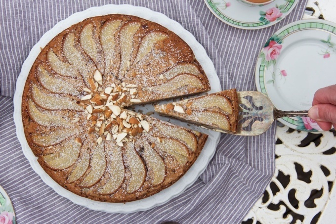 Pear & Ginger Cake recipe by Buffy Ellen of Be Good Organics - vegan and gluten free