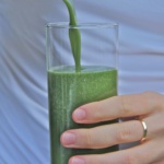 Pear Mint Superfood Green Smoothie
